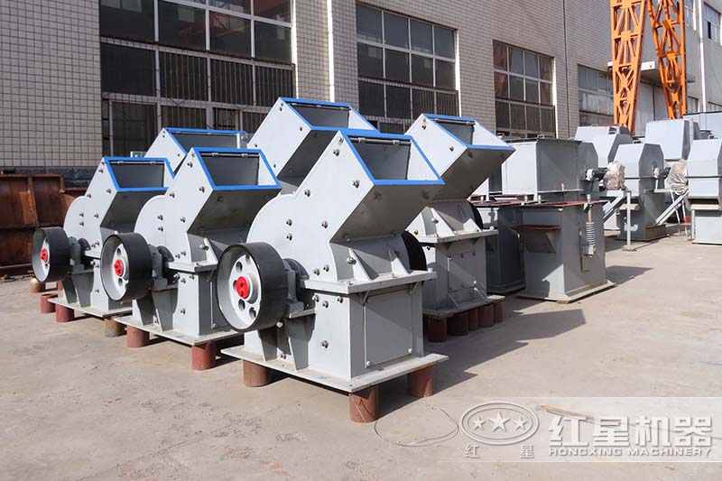 小型錘式破碎機(jī)型號參數(shù)表，報(bào)價(jià)是多少？